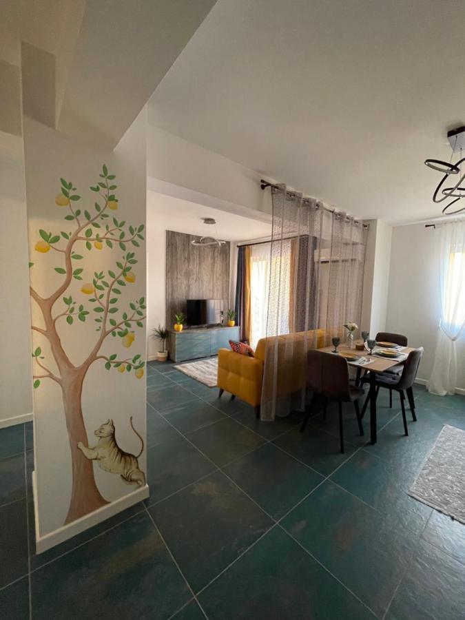 Talida'S Apartment Colorful And Brightnes Oradea Exterior photo